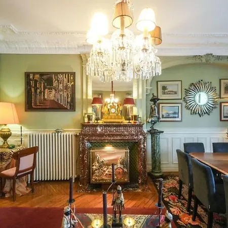 Apartment Beautiful Next To Invalides Paris