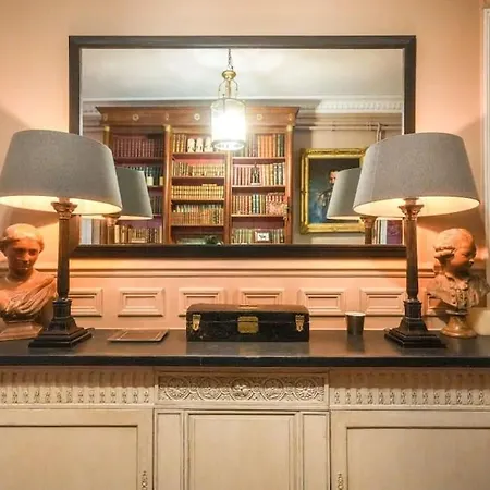 Apartment Beautiful Next To Invalides