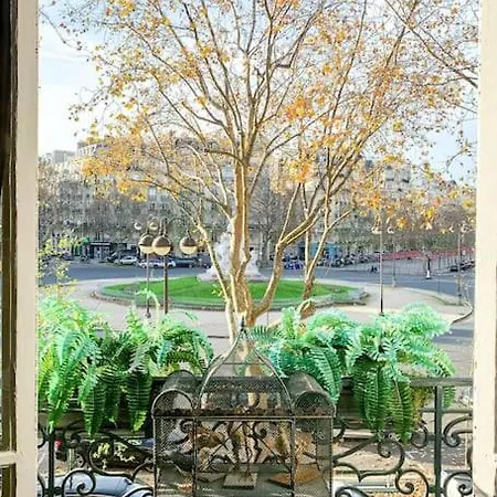 Beautiful Next To Invalides *