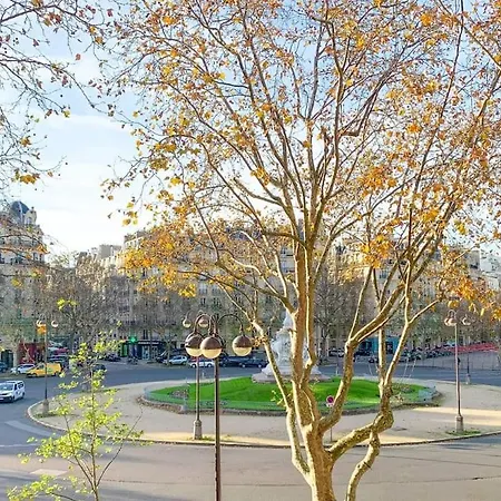 Beautiful Next To Invalides *